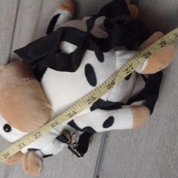 Little moo moo women's crossbody bag trending very hot only one is what I got - Picture 3 of 7